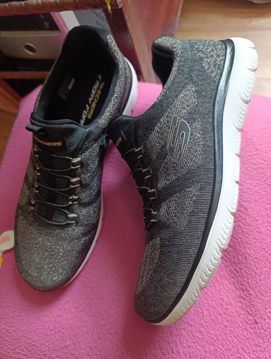 Sketchers кроссовки женские оригинал