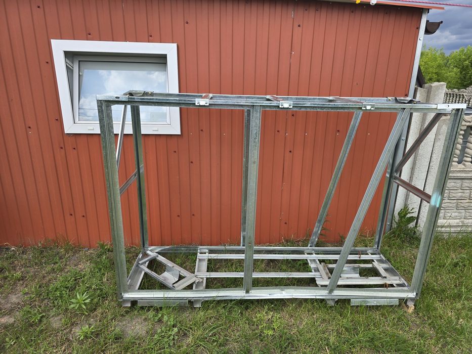 Paleta metalowa do transportu skutera