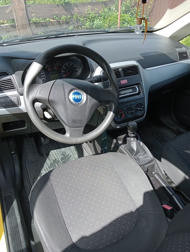 Fiat grade Punto 1,2