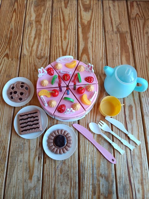 Святковий торт на липучках