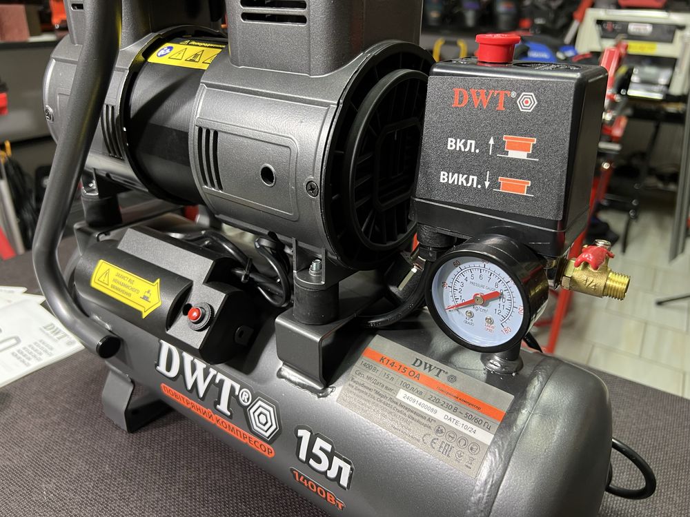 Безмаслянный воздушный компрессор DWT STP K14-15 OA-AL