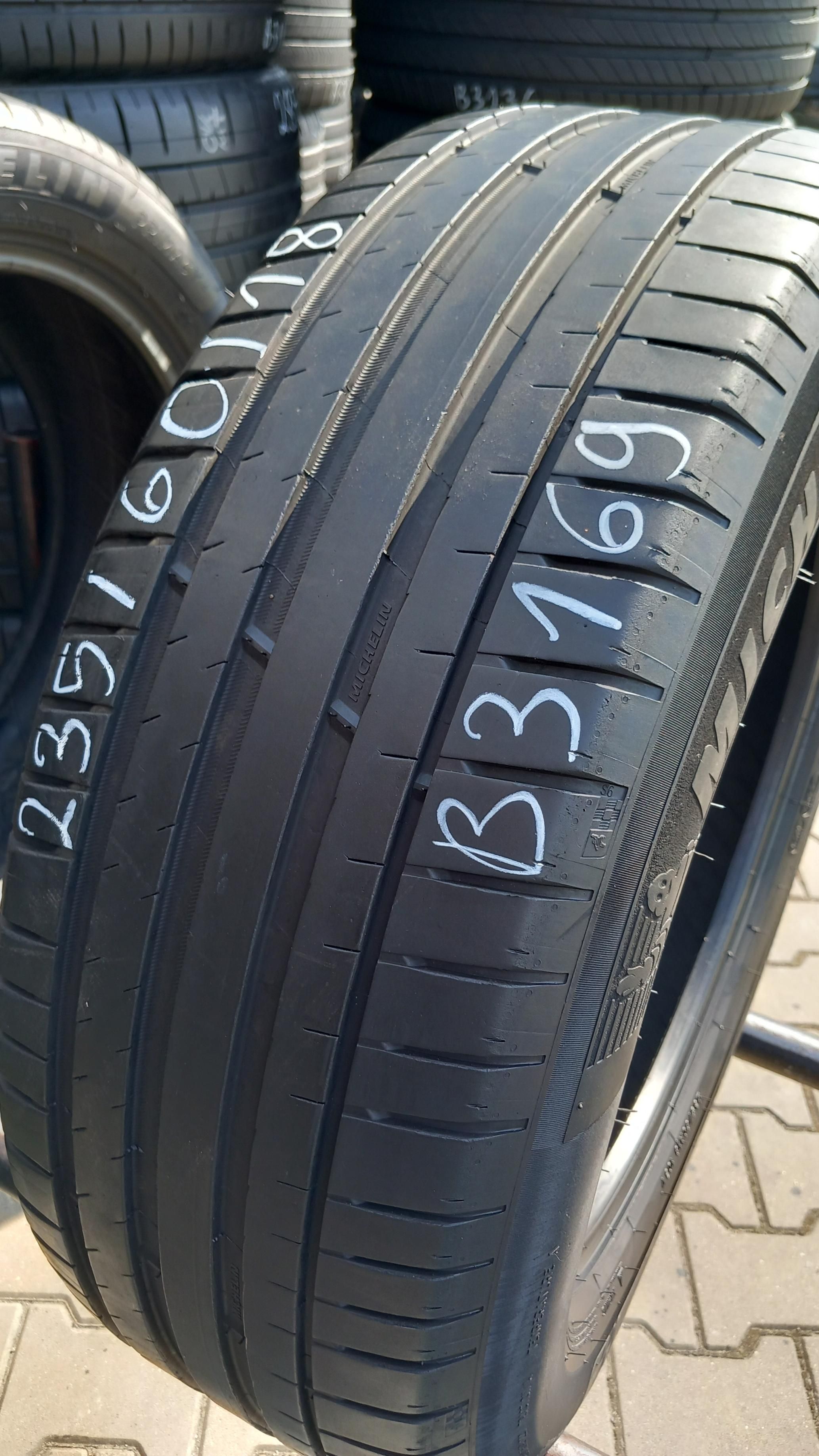235/60/18 Michelin Pilot Sport 4 SUV 103V