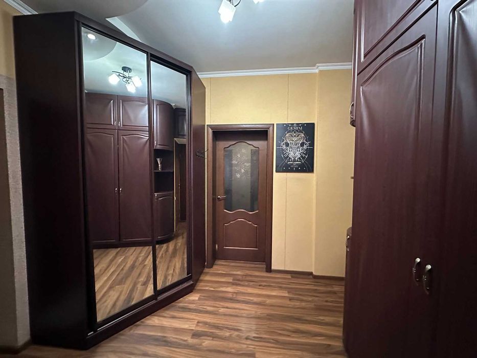 Довгострокова оренда 3 к кв на Замості