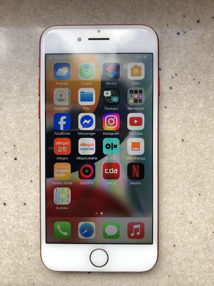 Sprzedam/zamienie Iphone 7 128GB product RED! Stan BDB
