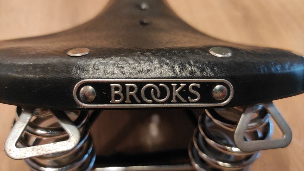 Siodełko brooks czarne