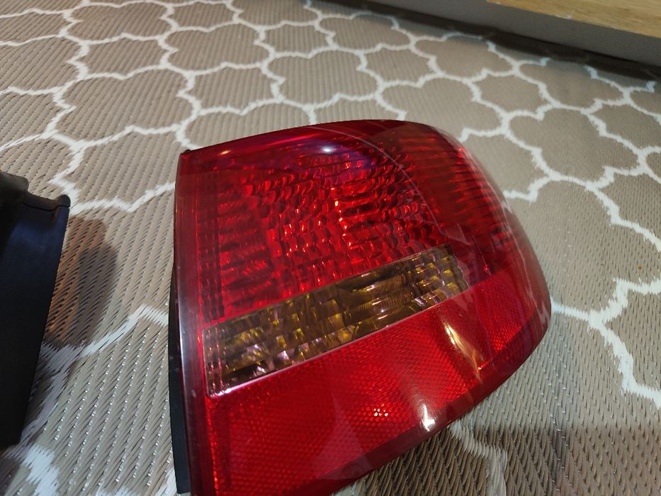 Lampy tył audi A6 C6 kombi