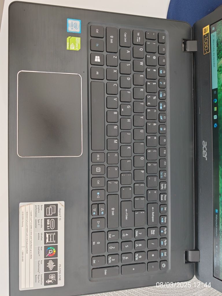 Laptop Acer Aspire F15 F5-573G-574E i5 Geforce 940mx
