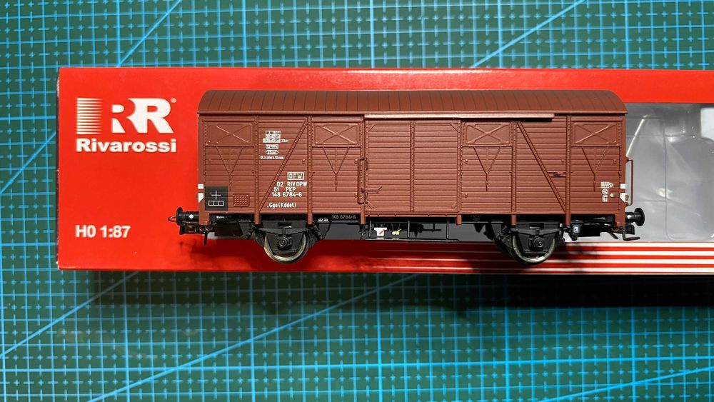 Rivarossi HRS6436 wagon towarowy kryty 2-osiowy PKP H0