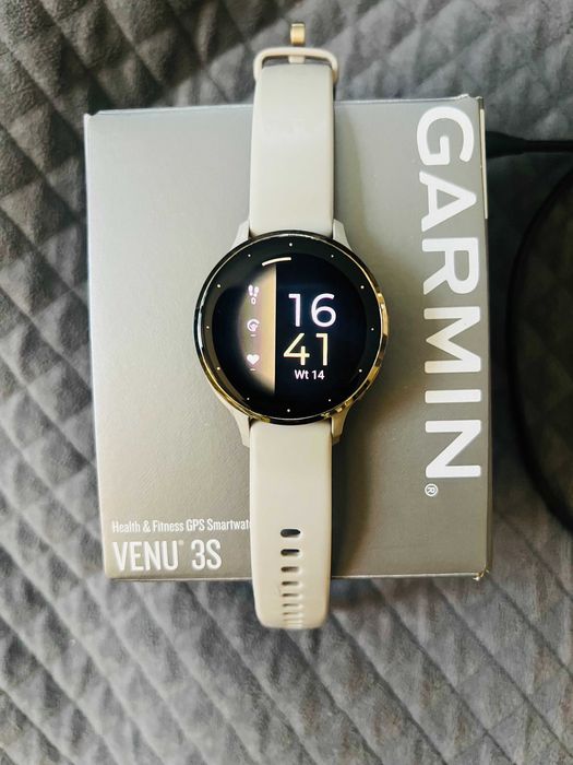 Garmin Venu 3s - smartwatch