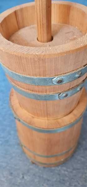 Maselnica drewniana do robienia masła 1L