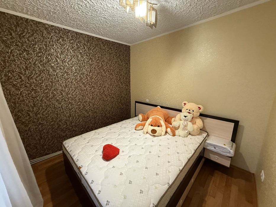 Продам 4х кімнатну квартиру