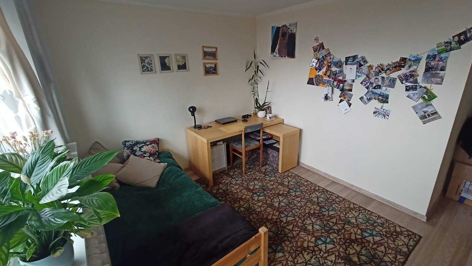 = = = DUŻY JEDNOOOSOBOWY POKÓJ NA Os. Tysiąclecia Dolnym = = =