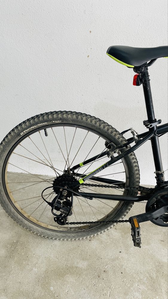 Bicicleta Rockrider BTT criança ST500 24"