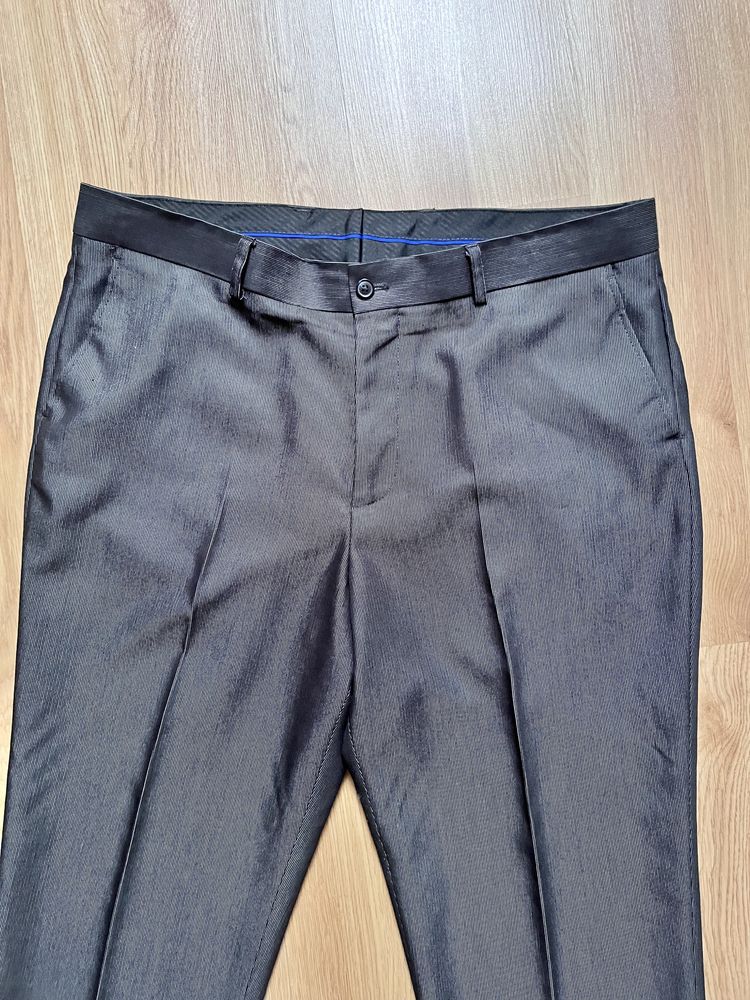 Czarne spodnie męskie rozmiar 54 C&A