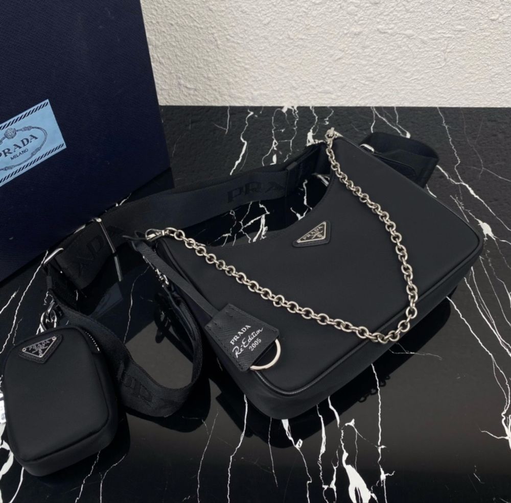 Prada Re-Edition 2005