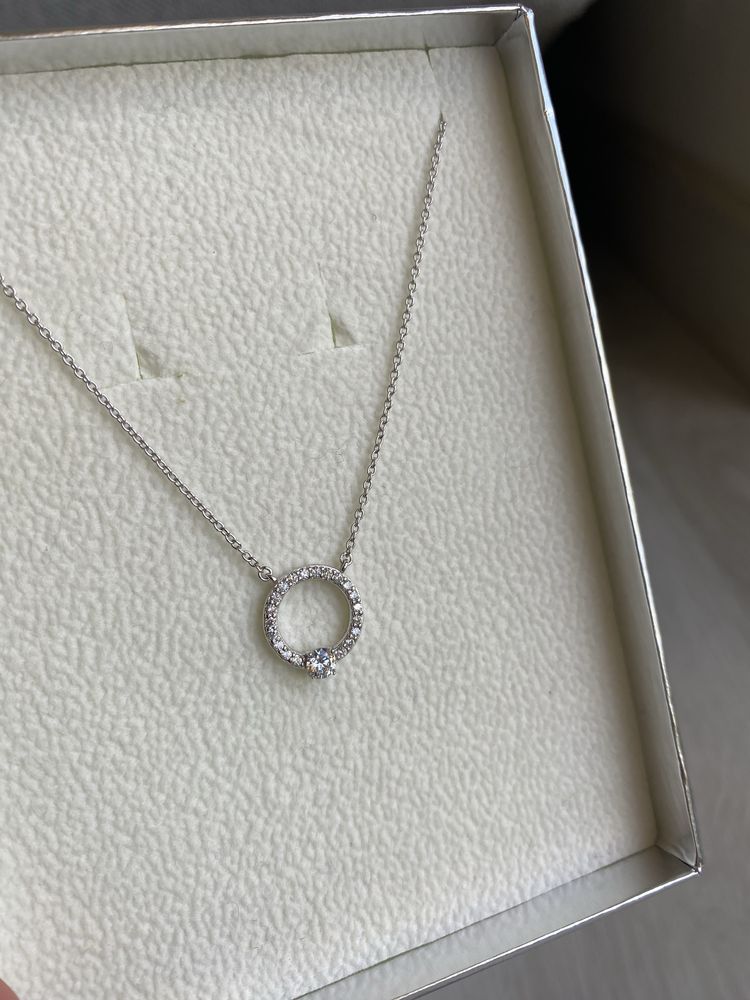 Colar círculo com zirconias prata 925