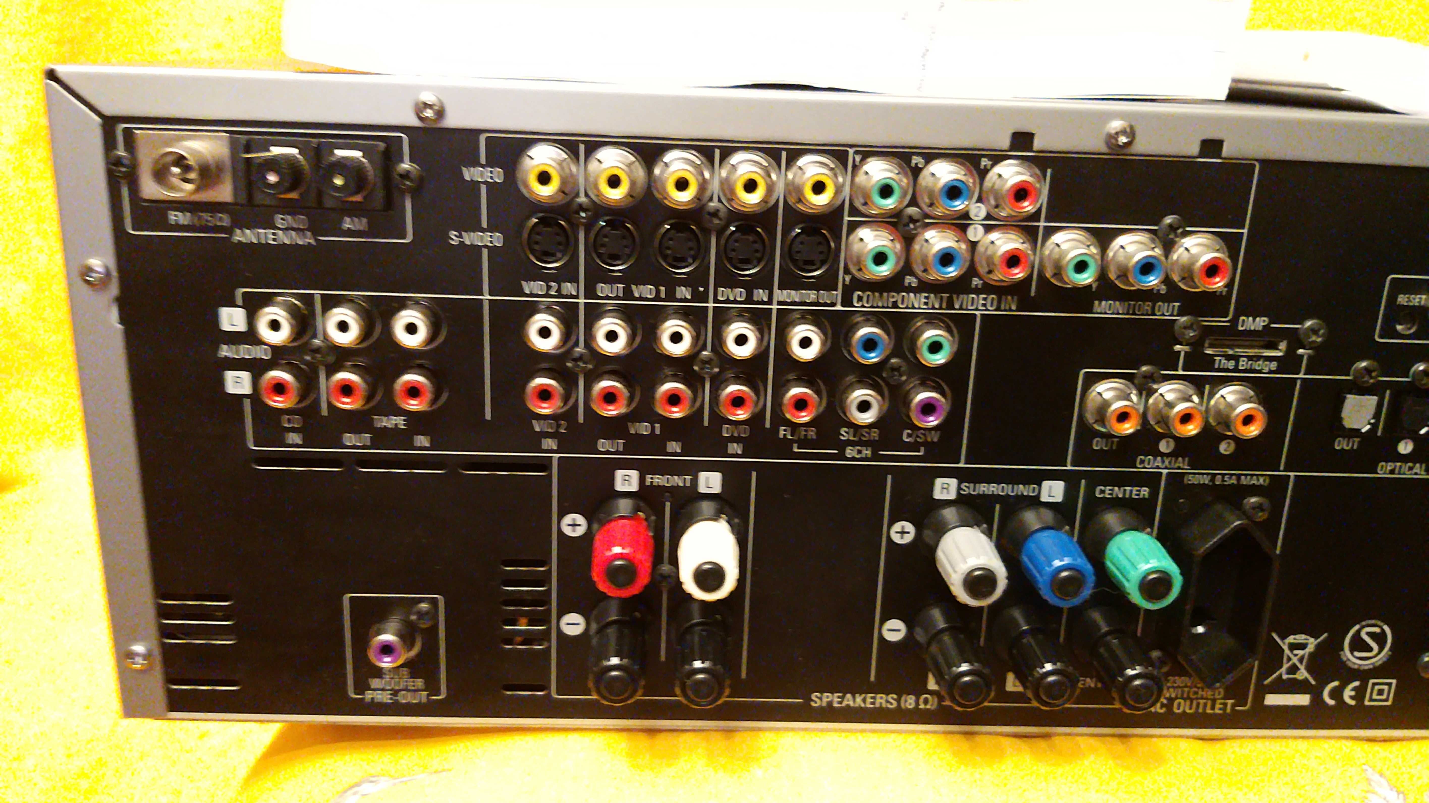 amplificador Harman Kardon AVR145