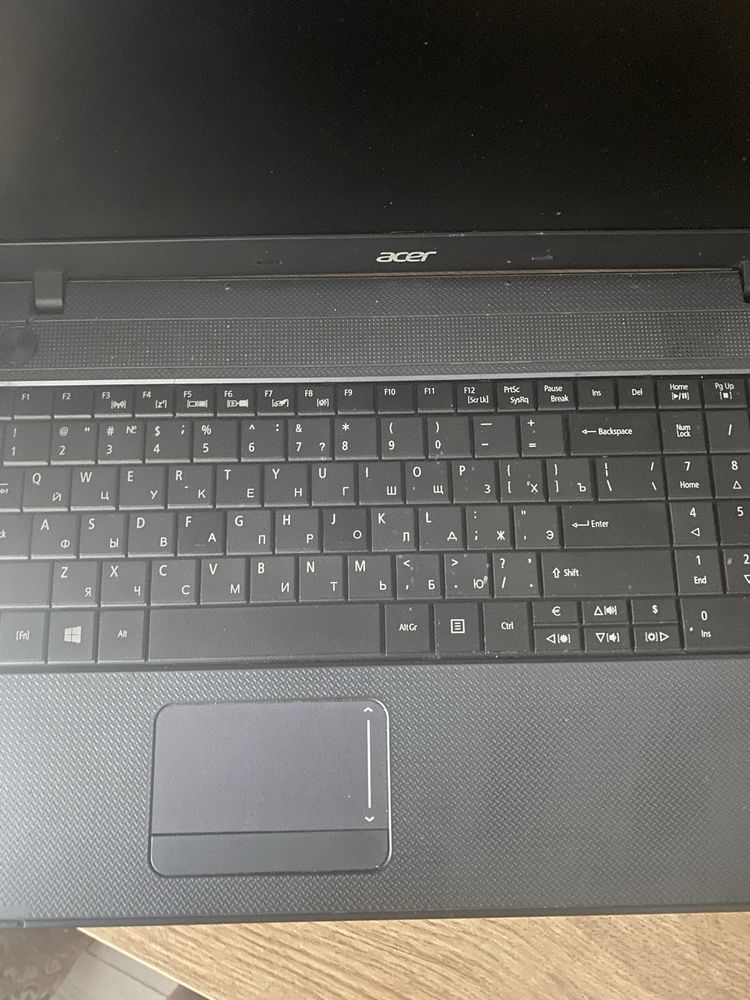Ноутбук acer 5744 на запчастини