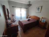 728048 - Alugo quarto a ESTUDANTES
