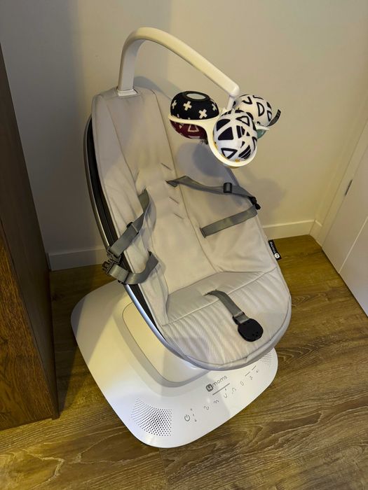 Leżaczek/huśtawka 5.0 4moms
mamaRoo5