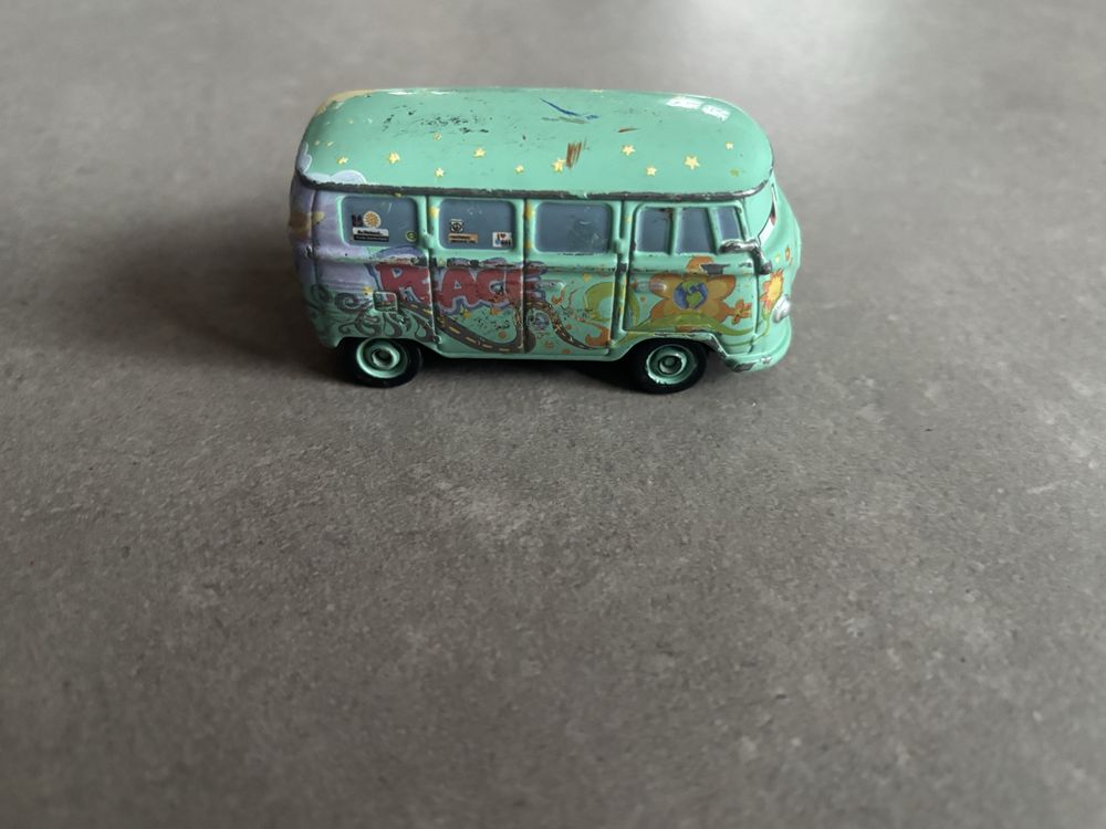 Model Resorak Tomica Disney Cars Fillmore VW Volkswagen T1 Standard
