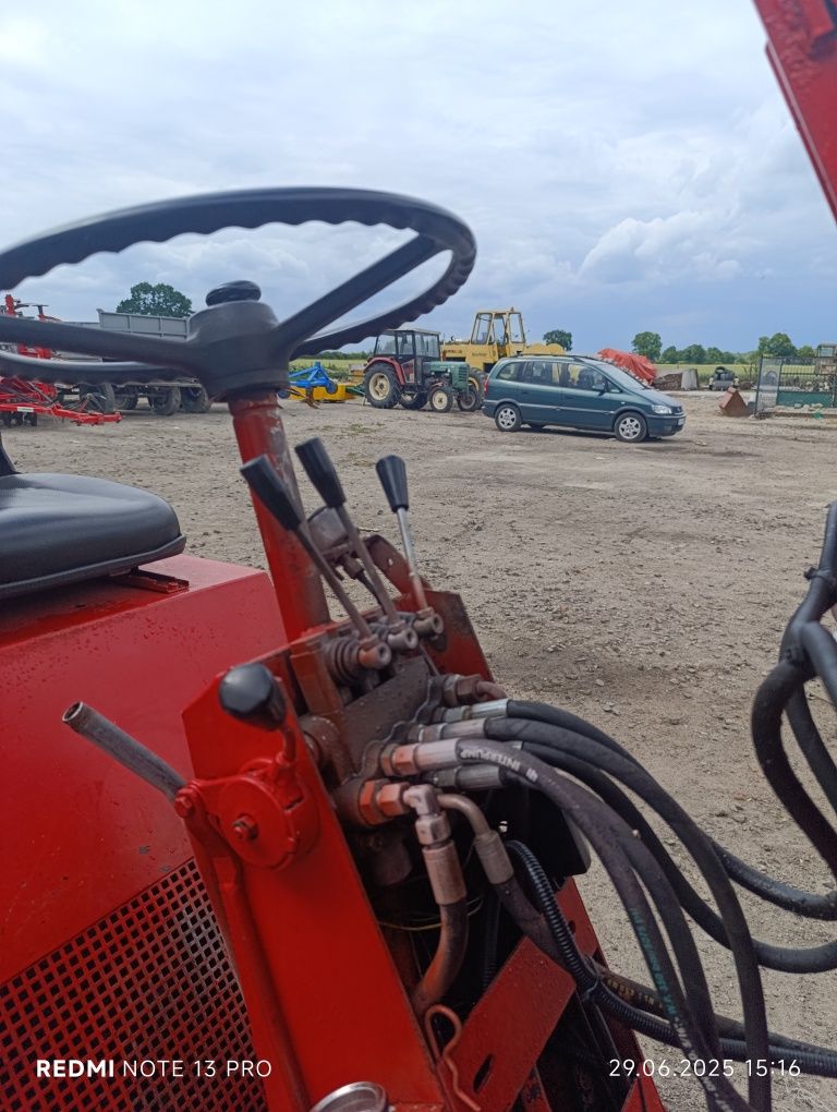 Weidemann 1302 dm mini ładowarka