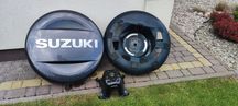 Obudowa koła zapasowego Suzuki Grand Vitara II kolor ZMA
