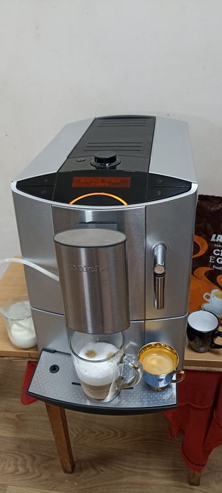 Кофемашина Miele 5200 из Германии.