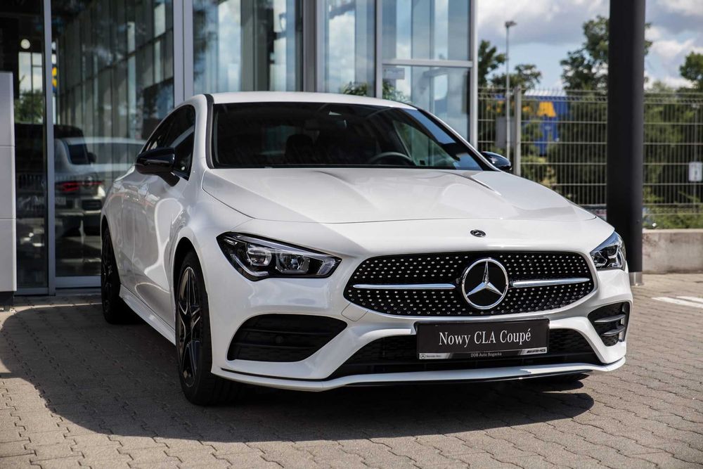 Wypożyczalnia/mercedes/AMG/CLA180/A45S/rent/car/m-power/RS/SRT