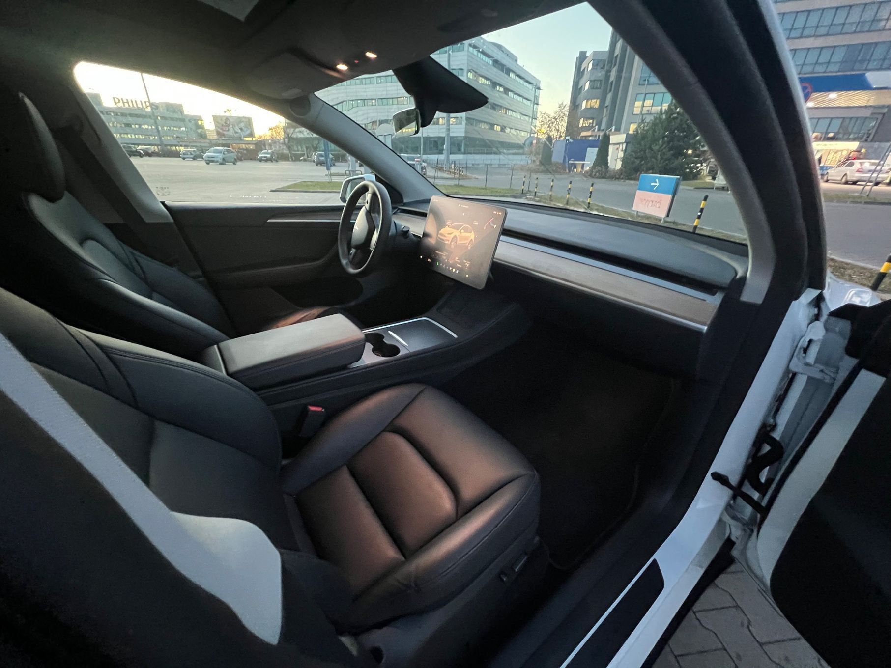Tesla Y Tesla Model Y Long Range Dual Motor