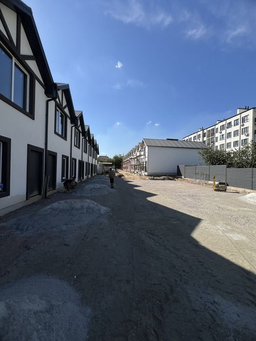 Продам таунхаус 141м2 з БОМБОСХОВИЩЕМ/ ГАЗ/центр. канал./ без комісії