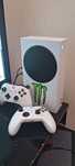vendo xbox series s com 2 Comandos,ler descrição!!