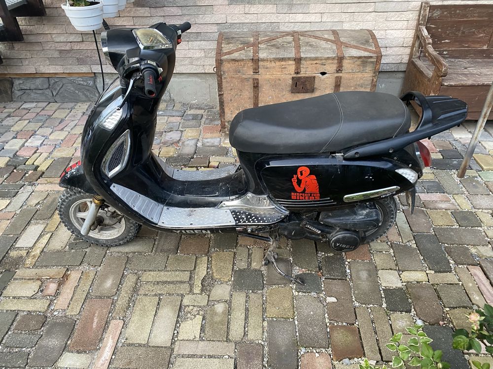 Скутер YIBEN 125-T 12