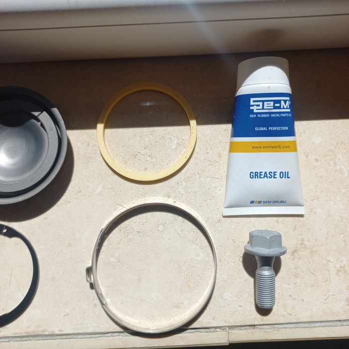 Автозапчасти фірми SE-M.