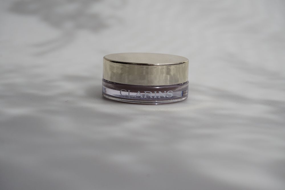 Clarins Ombre Matte Cream-To-Powder Eyeshadow No. 04