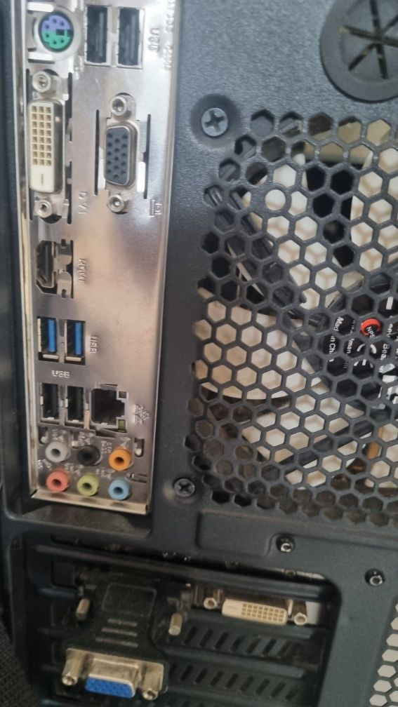 Komputer stacjonary i5 4460 gtx970 8gb ram