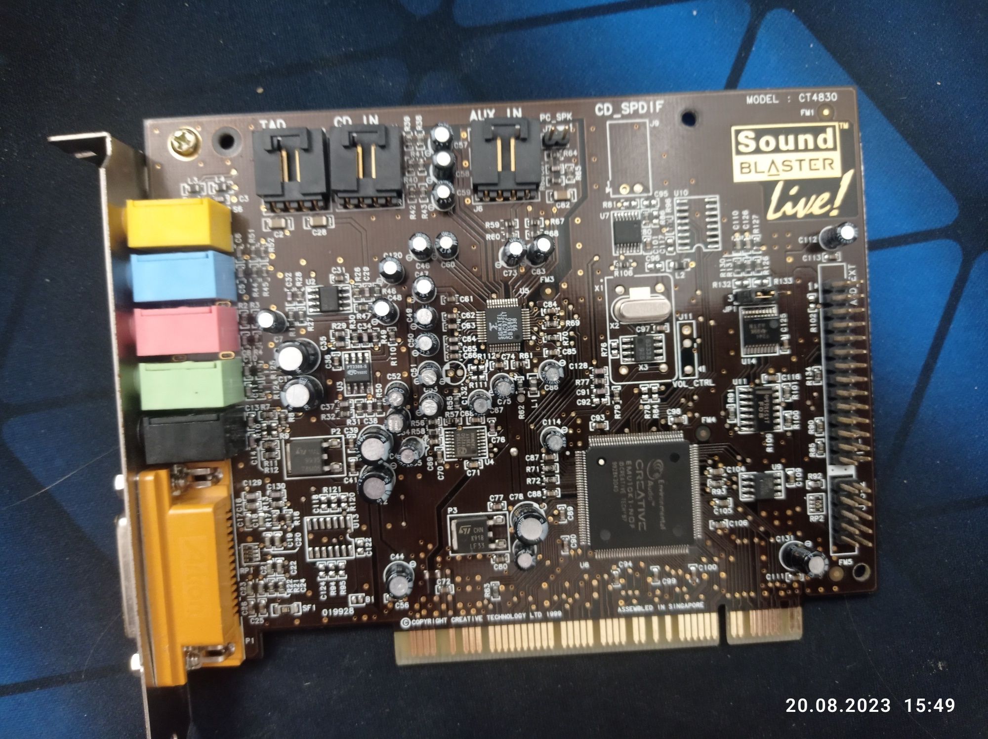 Звуковая карта Sound Blaster Live ct4830