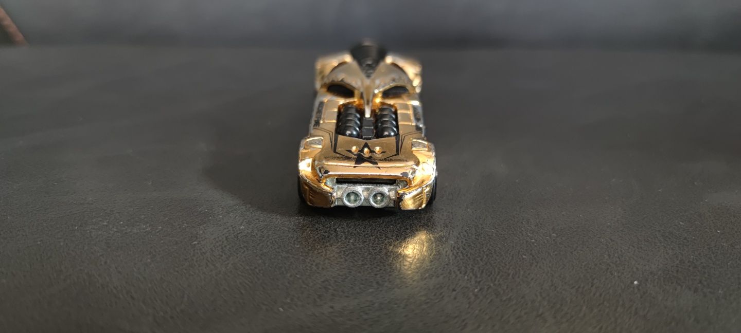 Hot Wheels RackrtFire