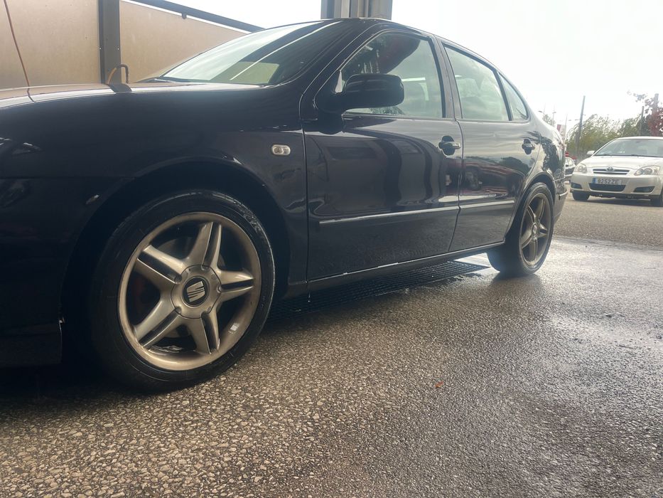 Seat Toledo 2.3 V5 170cv AQN