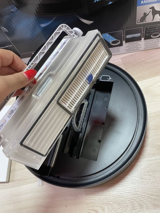 Робот пилосос