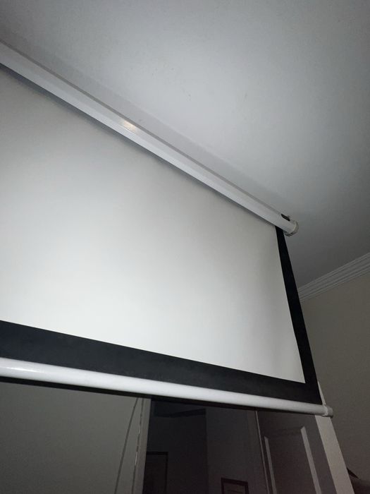 Tela de projeção 160x130