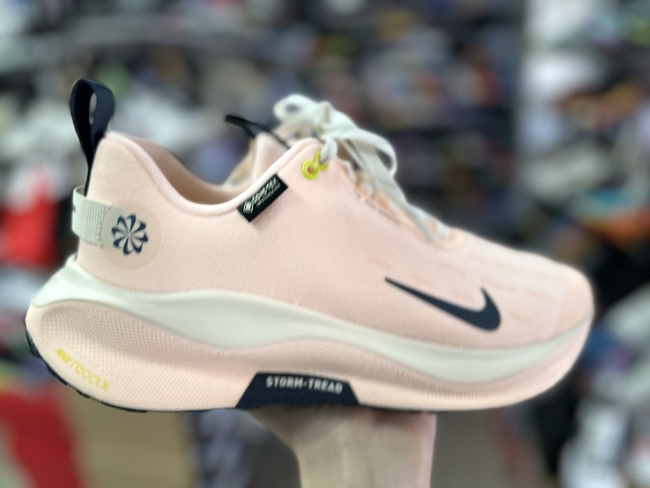 Кросівки Nike Infinity Run 04 Gore - Tex ( РОЗМІР 37,5)