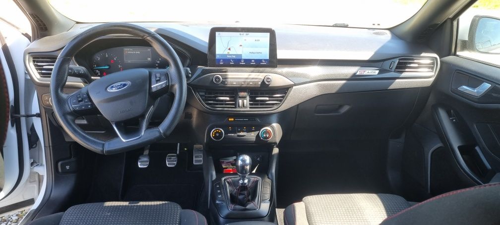 Ford Focus ST line 2019 rok 1.5 100 tys przebieg