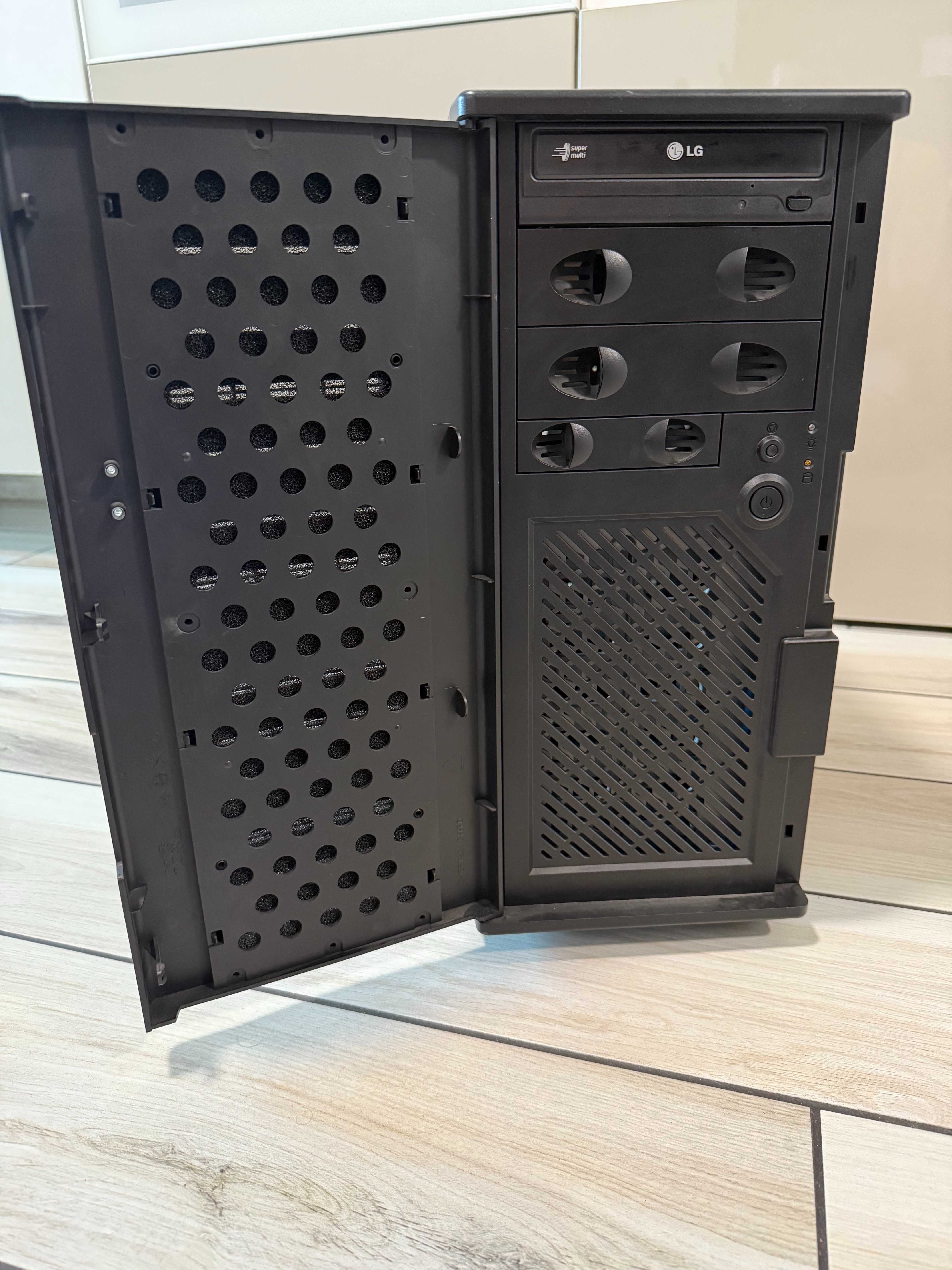 Obudowa komputerowa CHIEFTEC BH-01B-U3 1e0-500a-ct04