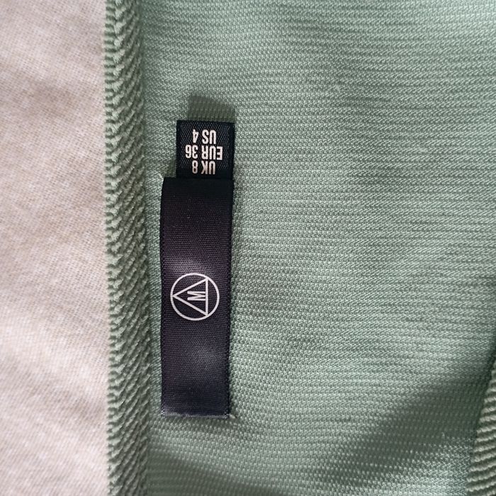 Vestido com alças, verde musgo