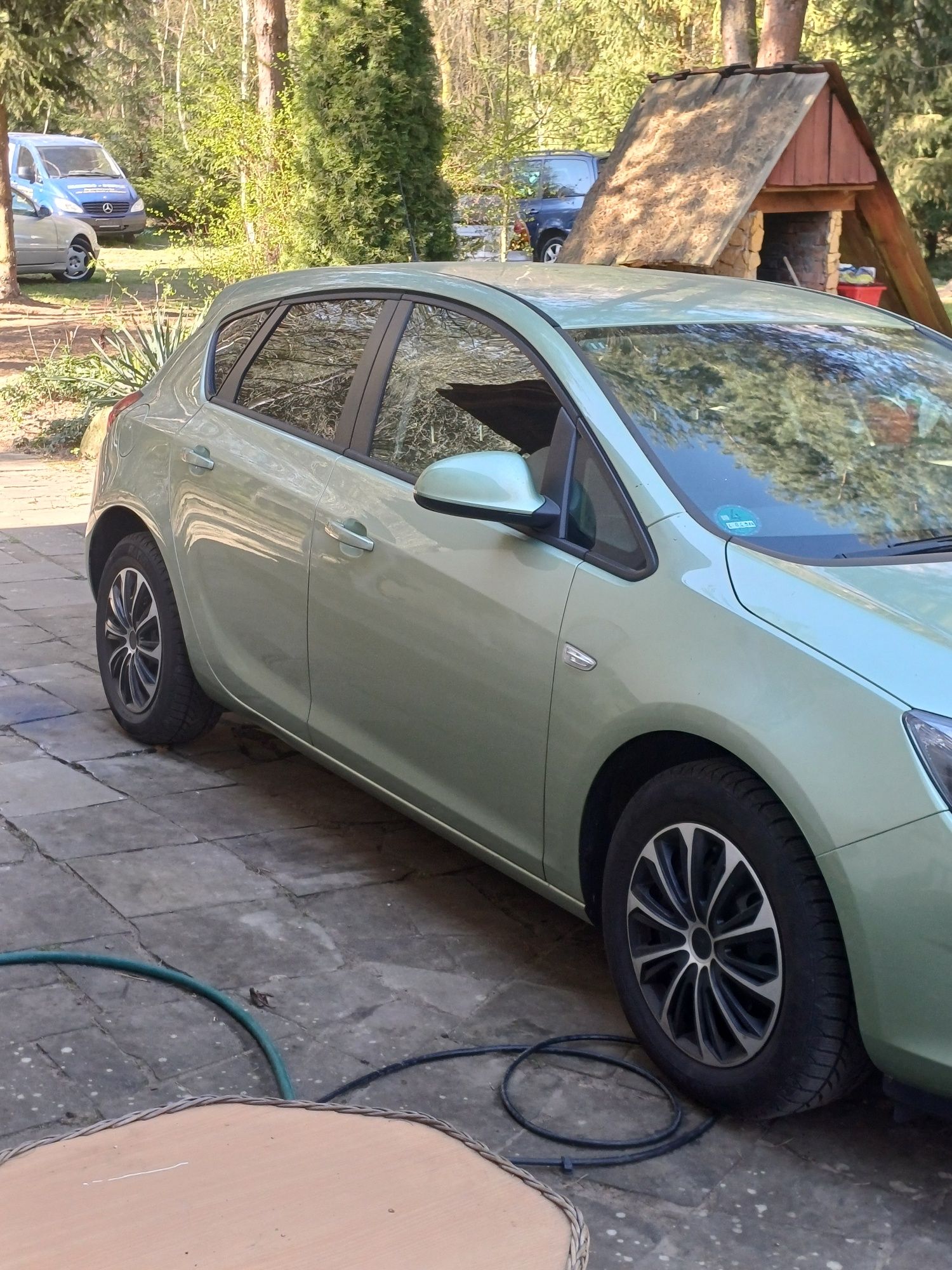 Opel Astra 1.4 turbo sprowadzona ładna bogate wyposażenie