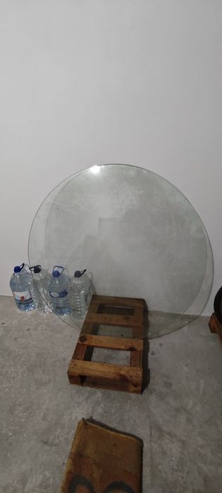 Vidro redondo de 1 metros diâmetro e 10mm espessura.