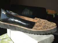 Super modne buty, lakier plus zamsz 39