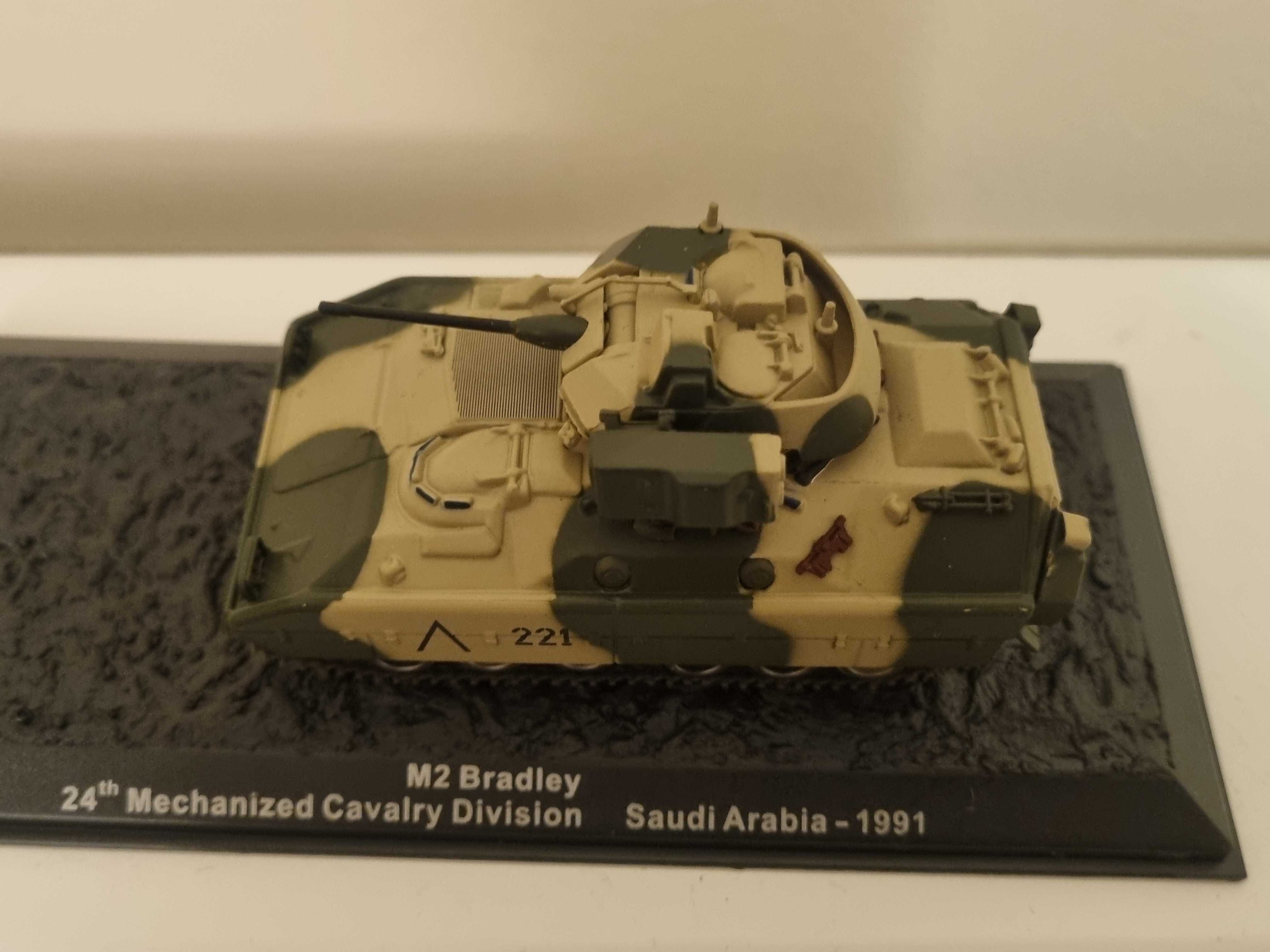 Модель танка M2 Bradley 24th Mechanized Cavalry Div S Arabia-1991 1:72