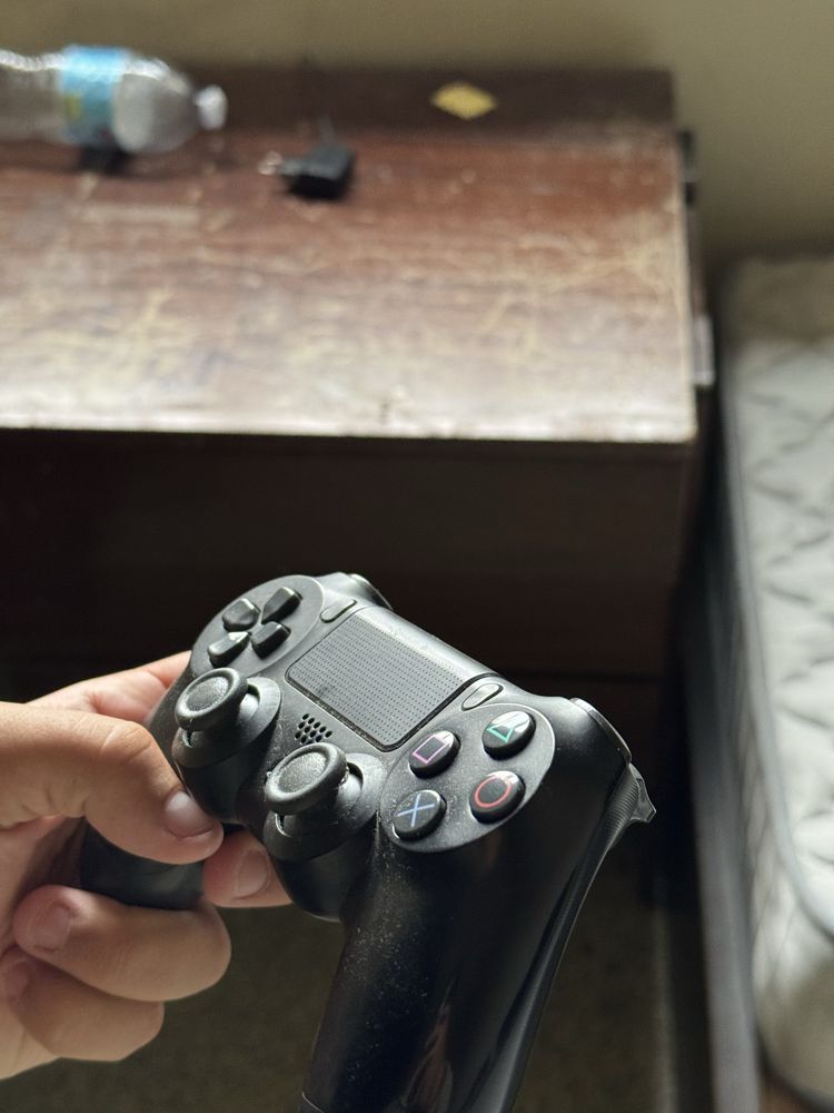 Comando PS4 Com Ligeiro Drift